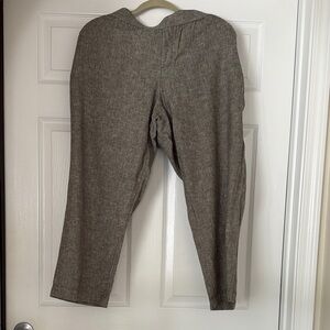Sonoma Gray Ankle Cropped Pants